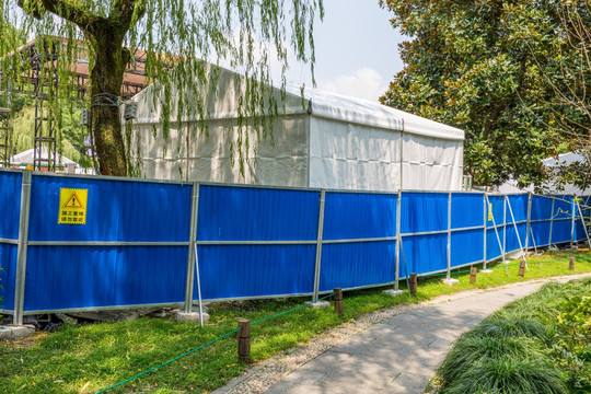 �ƶ�Χ��ͼƬ