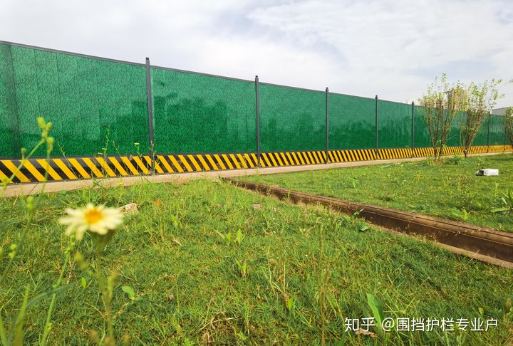 ����Χ������ֱ��